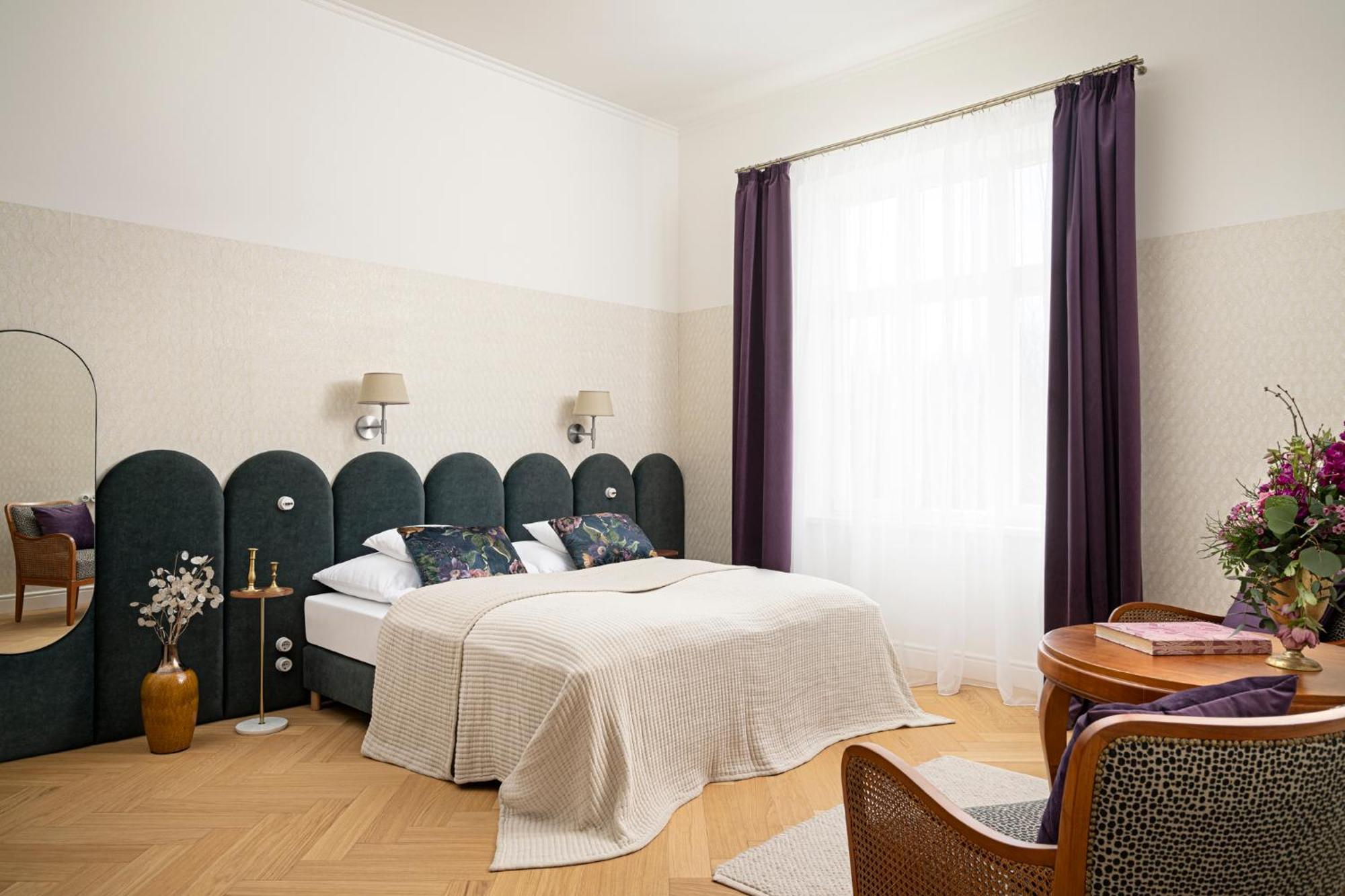 Villa Porcelaine Кестели Екстериор снимка